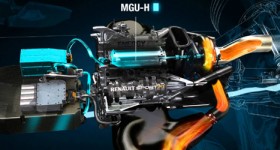 Tre motori a pilota_Minardi_Un bel vantaggio per Mercedes Tre motori a pilota_Minardi_Un bel vantaggio per Mercedes