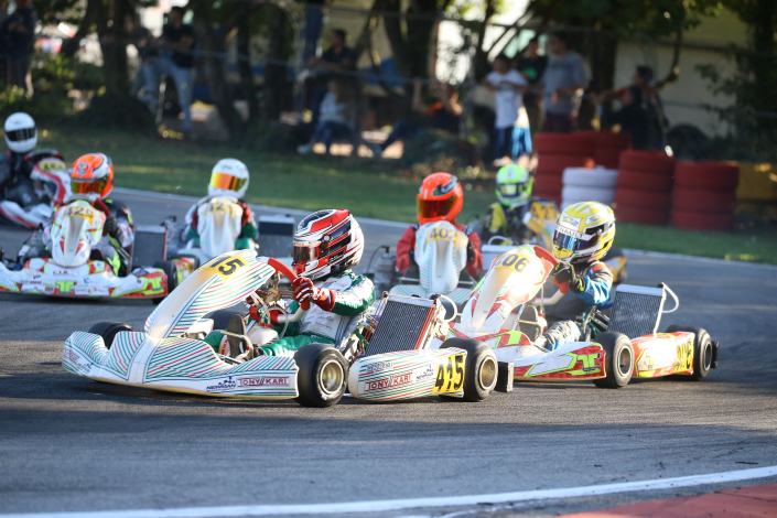 x30_junior_finale_fmp_2180.jpg